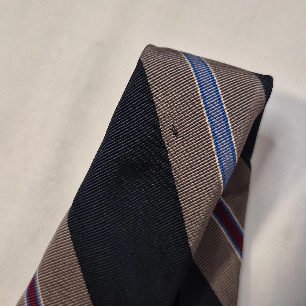 hathaway men necktie